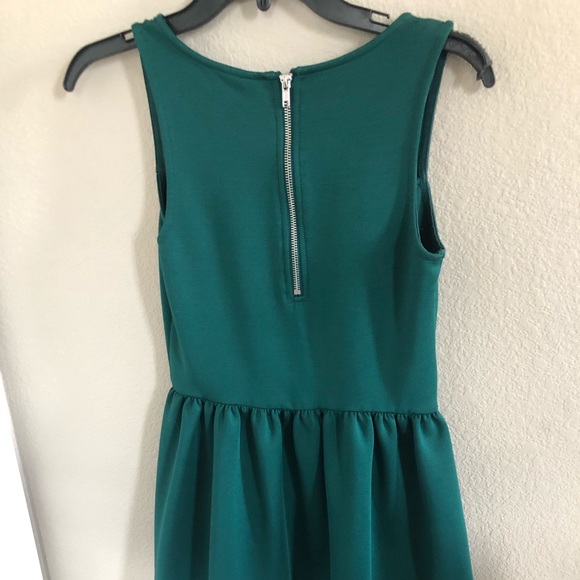 Emerald Green Skater Dress - Picture 3 of 3